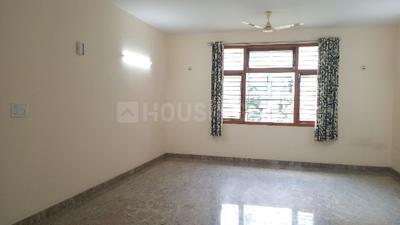 Gallery Cover Image of 1400 Sq.ft 2 BHK Apartment for buy in Shanti Nagar for 15000000
