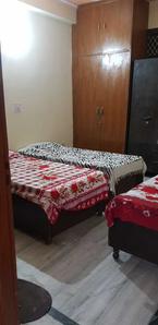 Bedroom Image of Jitender Girls PG in Sector 109