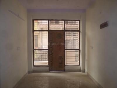 Gallery Cover Image of 1050 Sq.ft 3 BHK Apartment for buy in Govindpuram for 2185000