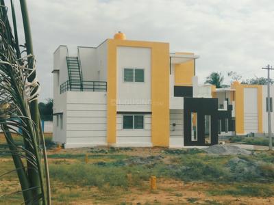 Gallery Cover Image of 1200 Sq.ft 2 BHK Independent House for buy in Hosur for 3600000