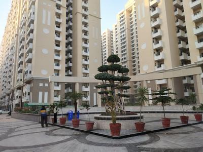 Gallery Cover Image of 1735 Sq.ft 3 BHK Apartment for buy in Chi V Greater Noida for 7000000