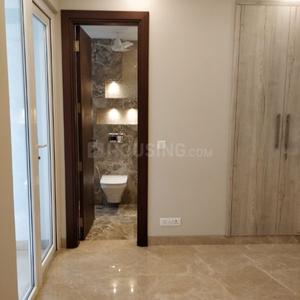 Gallery Cover Image of 1800 Sq.ft 3 BHK Apartment for buy in East Of Kailash for 31000000