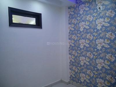 Gallery Cover Image of 450 Sq.ft 1 BHK Apartment for buy in Dwarka Mor for 1600000