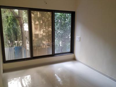 Gallery Cover Image of 904 Sq.ft 3 BHK Apartment for buy in Borivali West for 23052000