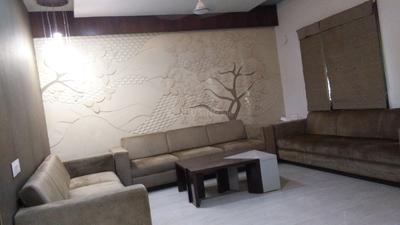 5+ BHK Independent House