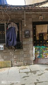 Gallery Cover Image of 300 Sq.ft 1 RK Independent House for buy in Kandivali West for 6200000