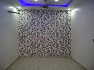 Gallery Cover Image of 550 Sq.ft 1 BHK Independent House for buy in Dwarka Mor for 2100000