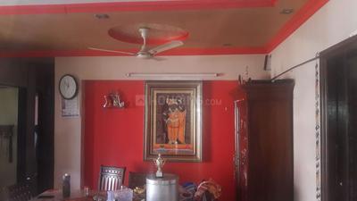 Gallery Cover Image of 1200 Sq.ft 3 BHK Apartment for buy in Dahisar West for 21500000