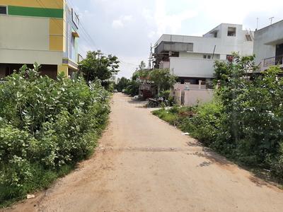 Gallery Cover Image of Sq.ft Residential Plot for buy in Saravanampatty for 450000