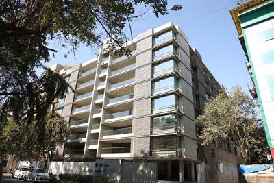 Gallery Cover Image of 4760 Sq.ft 4 BHK Apartment for buy in Satellite for 35700000