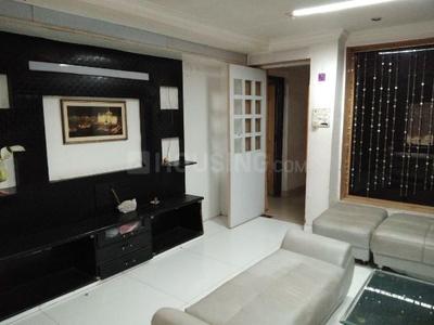 5+ BHK Independent House