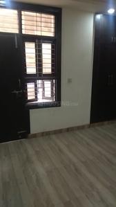 Gallery Cover Image of 550 Sq.ft 1 BHK Independent Floor for buy in Shalimar Garden for 1700000