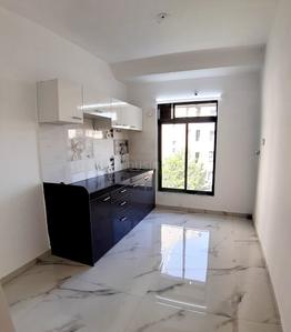 Gallery Cover Image of 680 Sq.ft 1 BHK Apartment for buy in Andheri East for 10500000