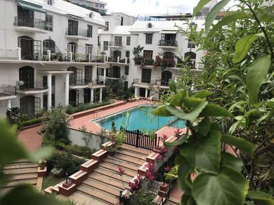 Gallery Cover Image of 1675 Sq.ft 3 BHK Apartment for buy in Century Park, Ashok Nagar for 27500000