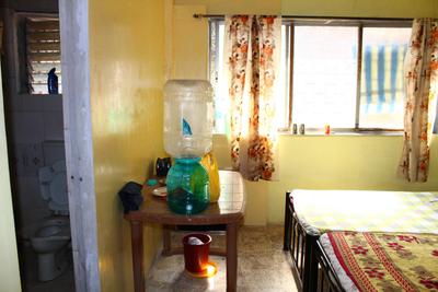 Bedroom Image of Co Lilving In 3 Boys Furnished Flat in Santacruz East