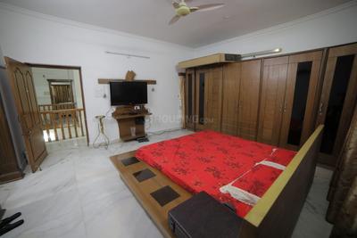 5 BHK Independent House