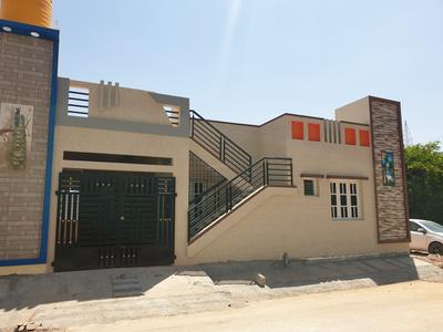 Gallery Cover Image of 1000 Sq.ft 2 BHK Independent House for buy in Battarahalli for 7800000
