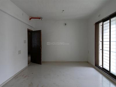 Gallery Cover Image of 950 Sq.ft 2 BHK Apartment for buy in Kandivali West for 16500000