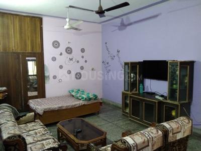Gallery Cover Image of 1800 Sq.ft 5 BHK Independent House for buy in New Colony for 25000000