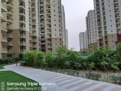 Gallery Cover Image of 1075 Sq.ft 2 BHK Apartment for buy in Noida Extension for 3223000