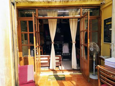 Gallery Cover Image of 850 Sq.ft 1 BHK Apartment for buy in Mahim for 19900000