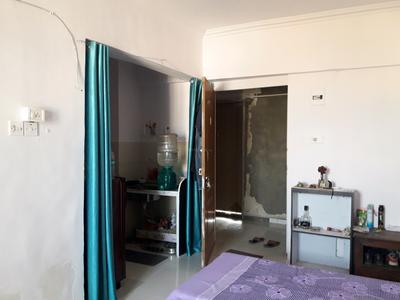 Gallery Cover Image of 344 Sq.ft 1 RK Apartment for buy in Goregaon East for 3000000