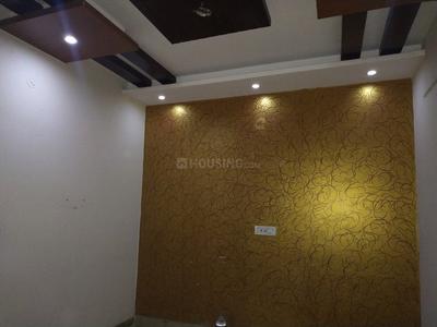 Gallery Cover Image of 630 Sq.ft 2 BHK Independent Floor for rent in Uttam Nagar for 11000