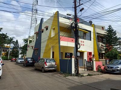 Gallery Cover Image of 2600 Sq.ft 4 BHK Independent House for rent in Pipliyahana for 28000