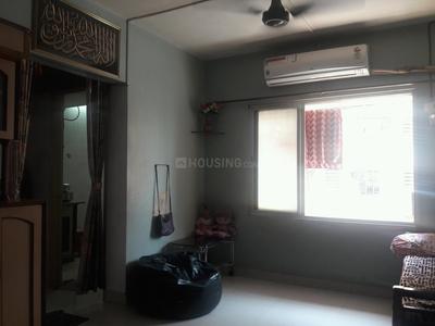 Gallery Cover Image of 550 Sq.ft 1 BHK Apartment for buy in Chembur for 9700000