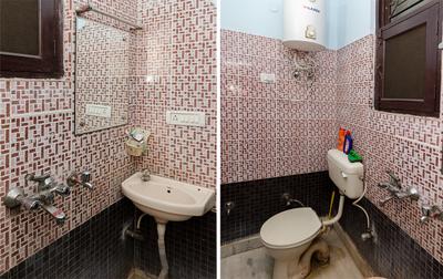 Bathroom Image of PG 6500230 Indrapuri in Loni Dehat