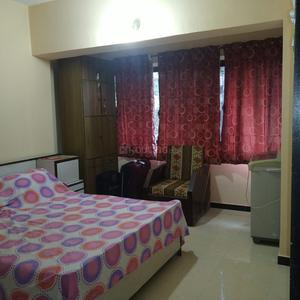 Gallery Cover Image of 1600 Sq.ft 3 BHK Apartment for rent in Goregaon West for 80000