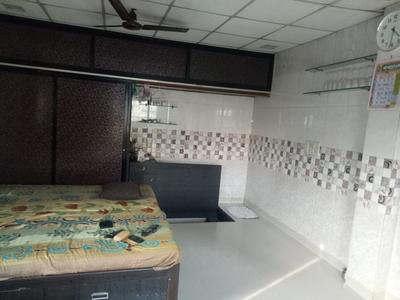 Gallery Cover Image of 600 Sq.ft 1 BHK Independent Floor for rent in Kurla East for 14000