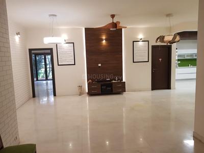 Gallery Cover Image of 3785 Sq.ft 4 BHK Apartment for buy in Bellandur for 35600000