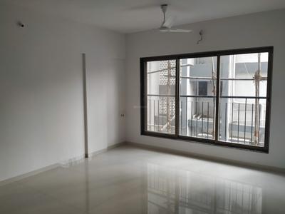 Gallery Cover Image of 654 Sq.ft 2 BHK Apartment for buy in Kandivali West for 16350000