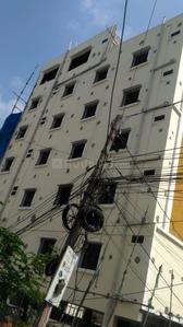 Gallery Cover Image of 1200 Sq.ft 3 BHK Apartment for buy in Banjara Hills for 8000000