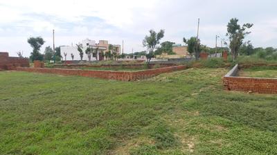 Gallery Cover Image of Sq.ft Residential Plot for buy in Dasna for 500000