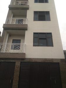 Gallery Cover Image of 720 Sq.ft 2 BHK Independent Floor for buy in Sector 17 Dwarka for 6600000