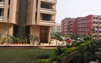 Gallery Cover Image of 1050 Sq.ft 2 BHK Apartment for buy in Satellite Royale, Goregaon East for 17000000