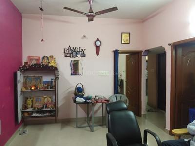 Gallery Cover Image of 914 Sq.ft 2 BHK Apartment for buy in Ambattur for 3900000