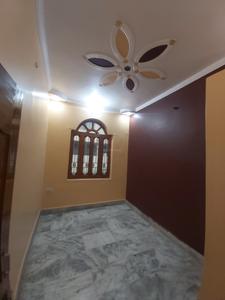 Gallery Cover Image of 790 Sq.ft 2 BHK Independent Floor for rent in Chitragupta Nagar for 7000