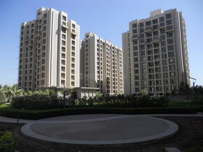 Gallery Cover Image of 1080 Sq.ft 2 BHK Apartment for buy in Makarba for 4800000