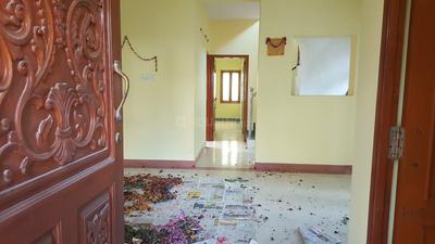 Gallery Cover Image of 3000 Sq.ft 3 BHK Independent House for buy in Kottivakkam for 13500000