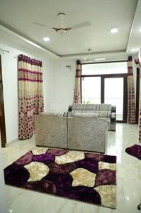 Gallery Cover Image of 1350 Sq.ft 3 BHK Apartment for buy in Ugrasen Nagar for 13000000