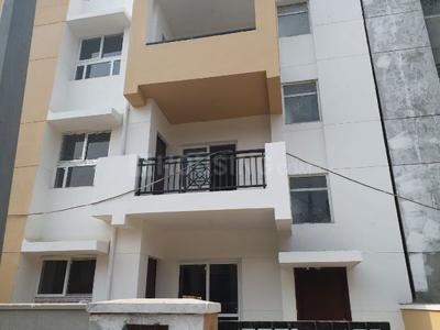 Gallery Cover Image of 1066 Sq.ft 3 BHK Independent Floor for buy in Sector 75 for 3230000