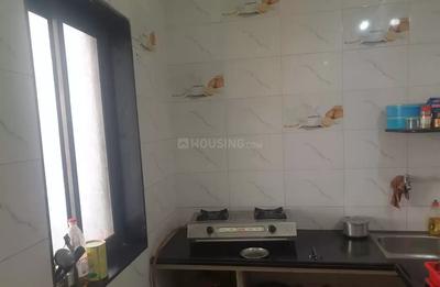 Gallery Cover Image of 2000 Sq.ft 2 BHK Apartment for buy in Happy Home Apartment, Nirnay Nagar for 6300000