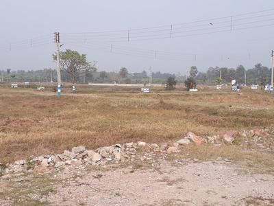 Gallery Cover Image of Sq.ft Residential Plot for buy in Lake Town for 630000