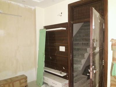 Gallery Cover Image of 450 Sq.ft 1 BHK Apartment for buy in Mahavir Enclave for 2200000