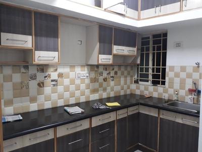Gallery Cover Image of 900 Sq.ft 2 BHK Apartment for rent in Domlur Layout for 22000