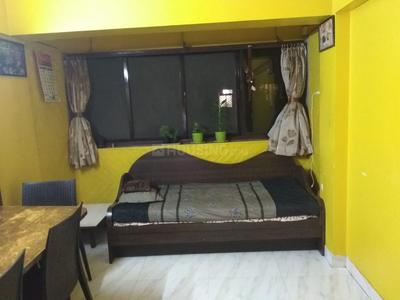 Gallery Cover Image of 550 Sq.ft 1 BHK Apartment for buy in Santacruz West for 12500000