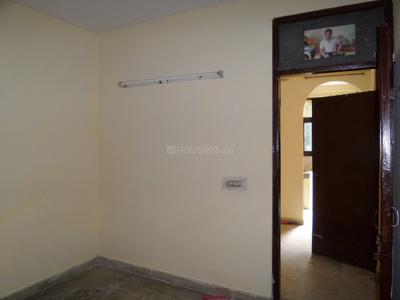 Gallery Cover Image of 750 Sq.ft 1 BHK Apartment for buy in Khirki Extension for 4000000